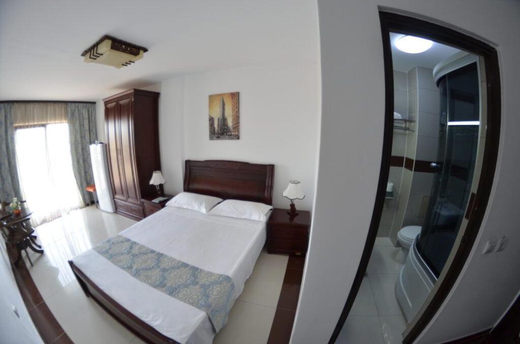 Smarthouse Hotel Костинещи Екстериор снимка
